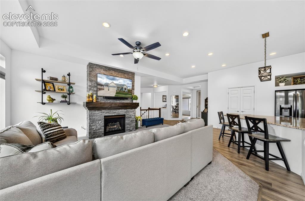 Image 6 of 41: Living Room