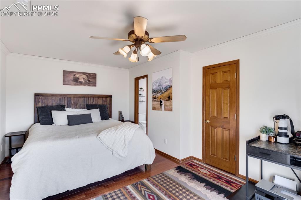 Image 26 of 46: Master Bedroom