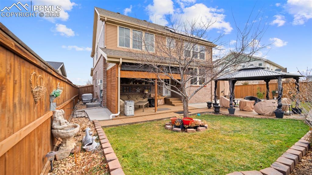 Image 35 of 45: Back of Structure