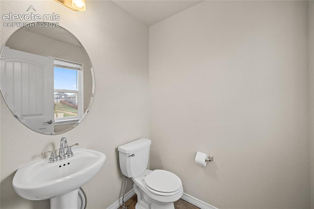 Image 11 of 42: Bathroom