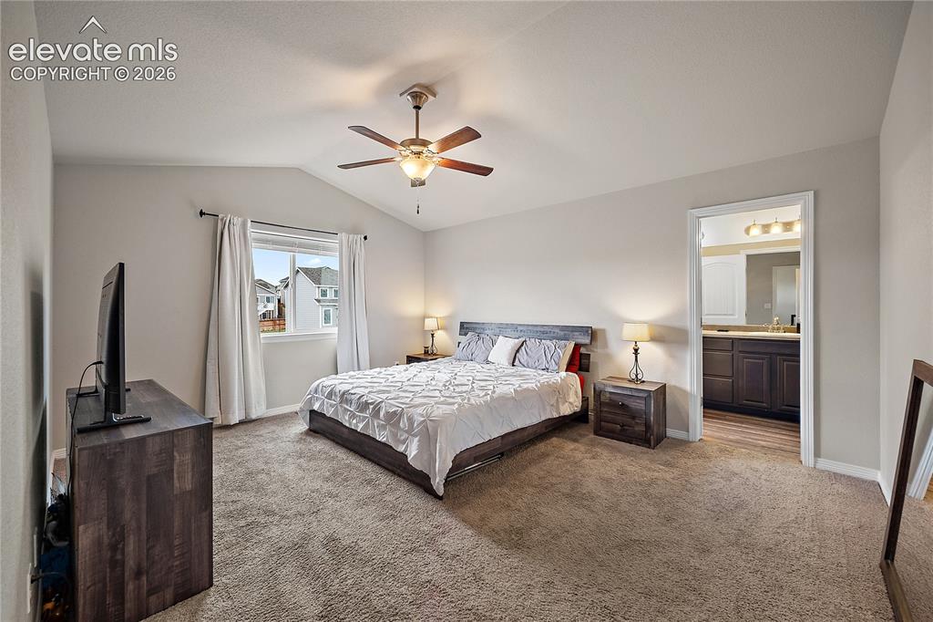 Image 12 of 42: Bedroom