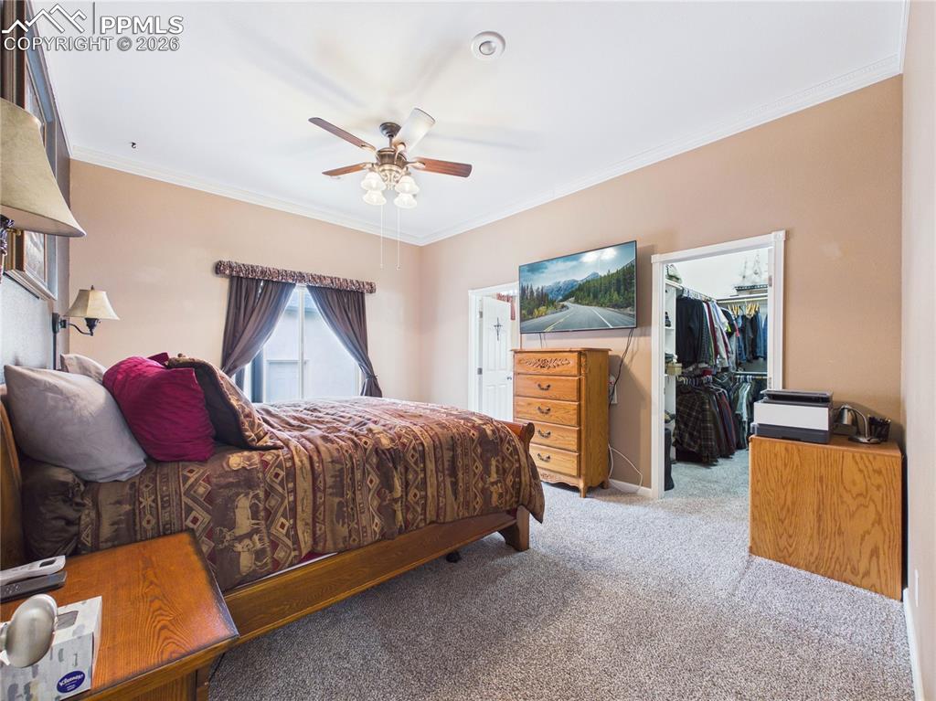 Image 16 of 48: Bedroom
