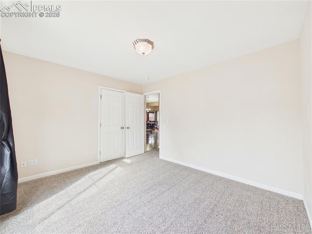 Image 21 of 48: Bedroom