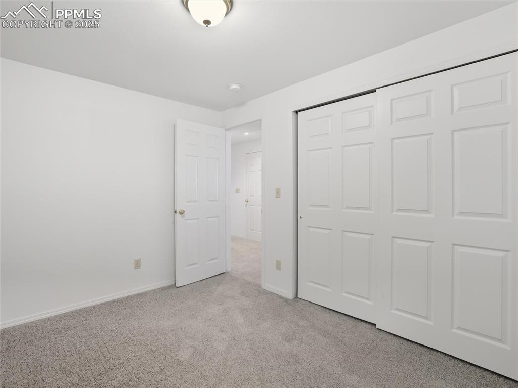 Image 23 of 41: Bedroom