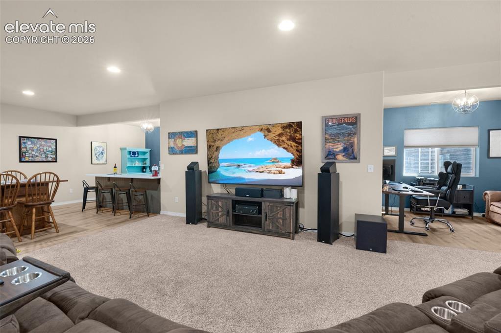 Image 22 of 50: Huge Rec Room