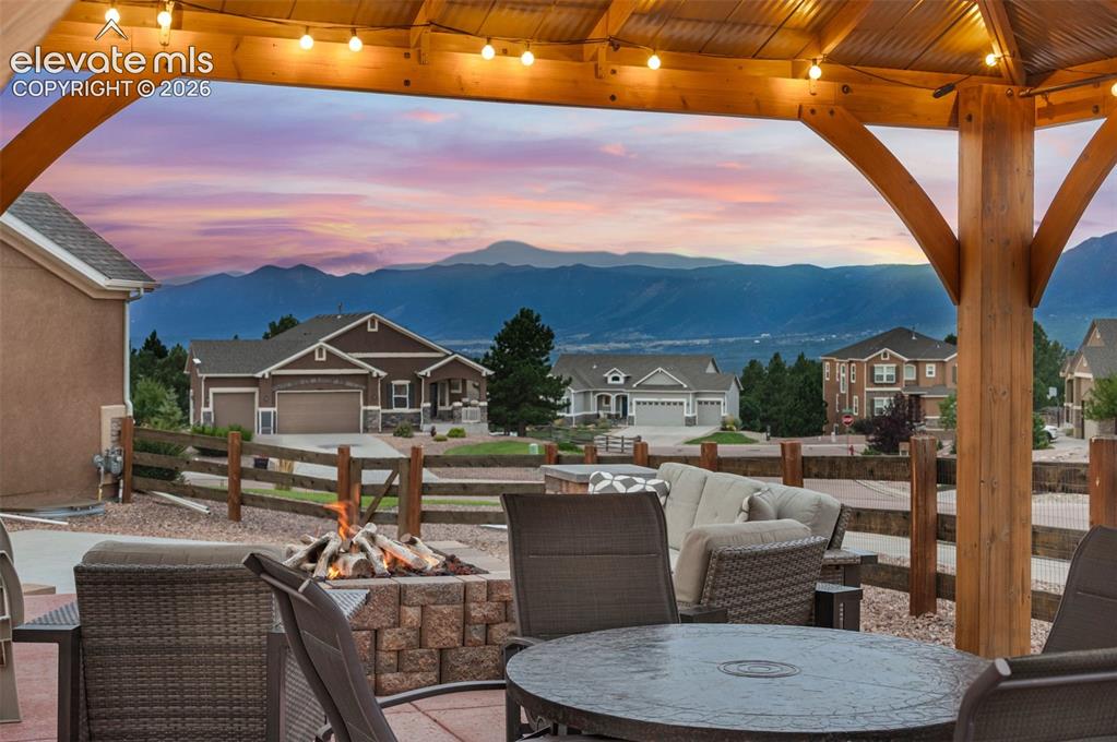 Image 3 of 50: Relax And Unwind With Breathtaking Mountain Views