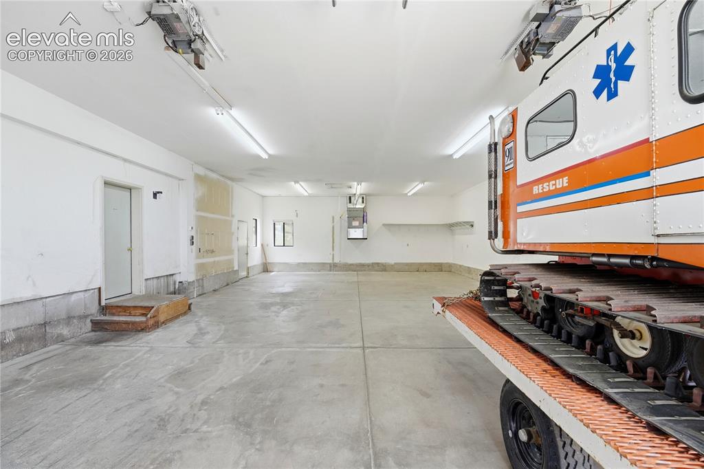 Image 43 of 50: Fire Station Garage 2