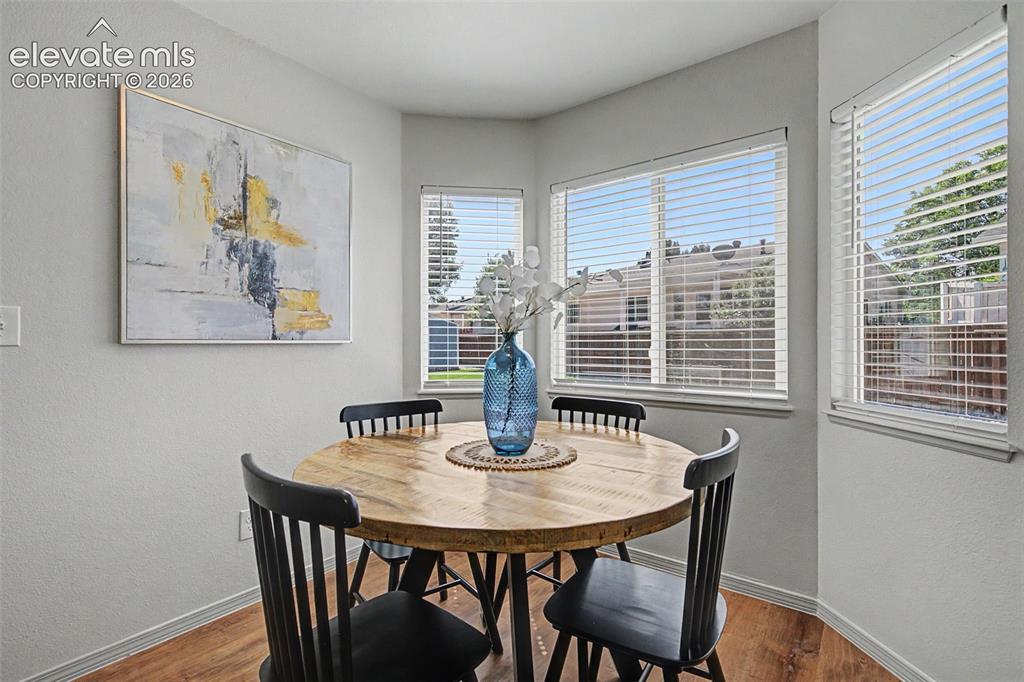 Image 10 of 48: Dining Area