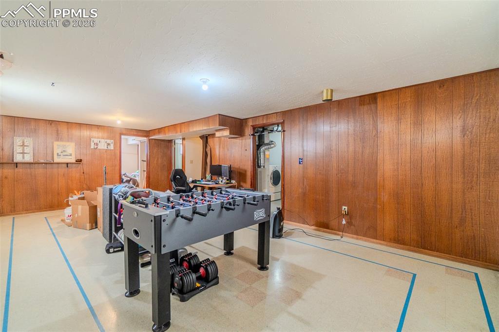 Image 22 of 34: Game Room