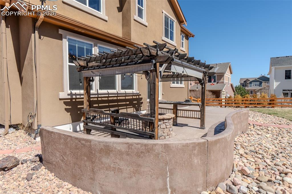 Image 44 of 50: Patio