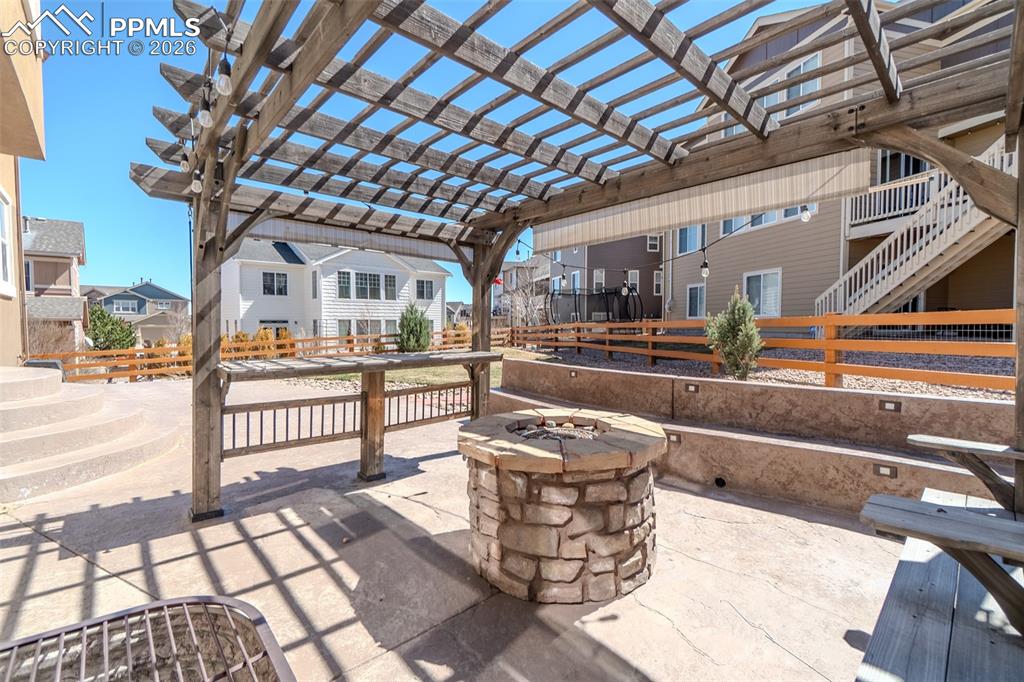 Image 45 of 50: Patio