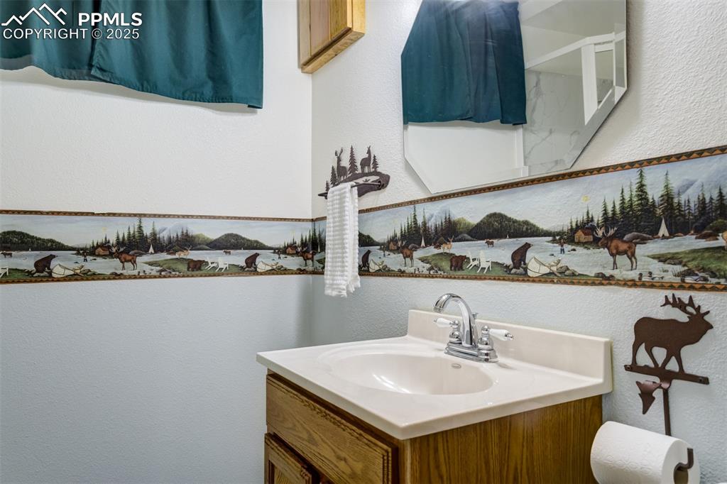 Image 37 of 50: 3/4 bath in the basement 