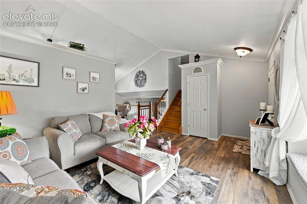 Image 5 of 45: Living room