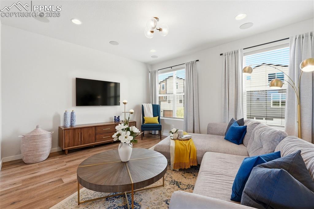 Image 17 of 49: Living Room