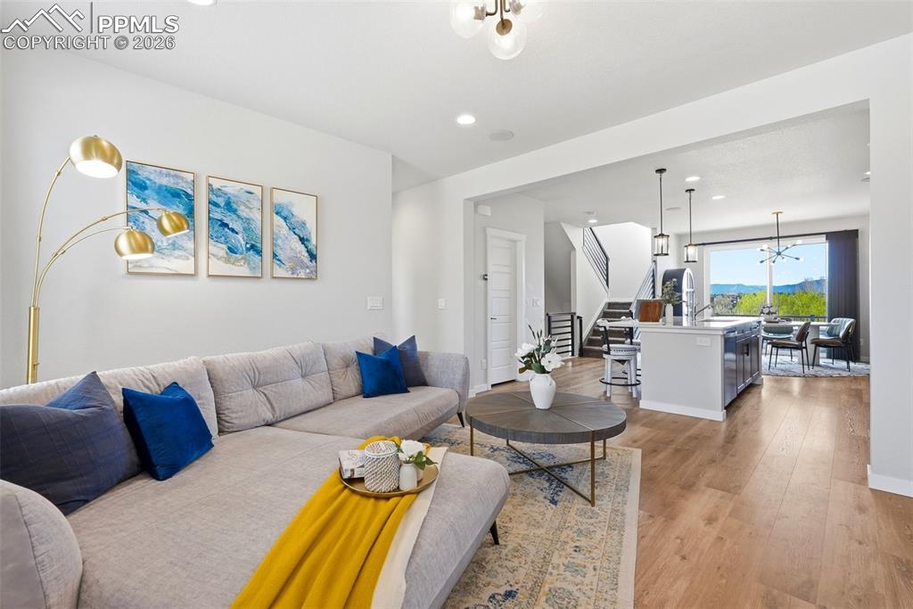 Image 20 of 49: Living Room