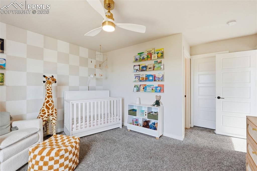 Image 23 of 49: Bedroom