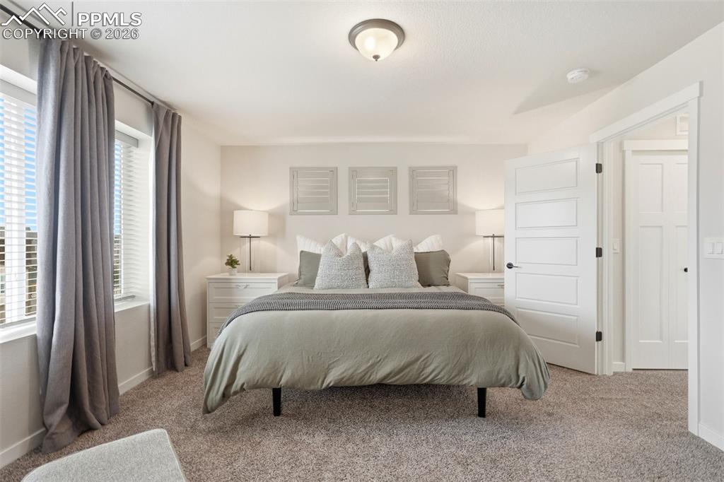 Image 28 of 49: Bedroom