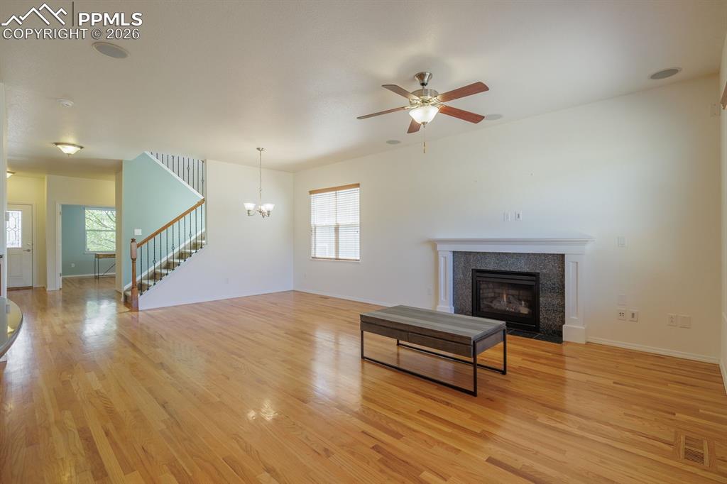 Image 16 of 50: Floor Plans