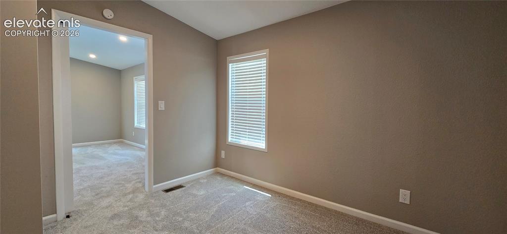 Image 11 of 26: Bedroom