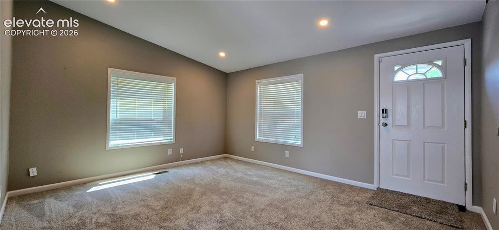 Image 6 of 26: Living Room
