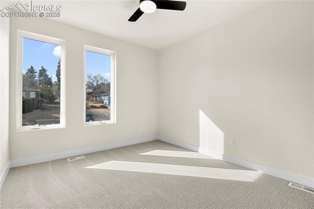 Image 24 of 33: Bedroom