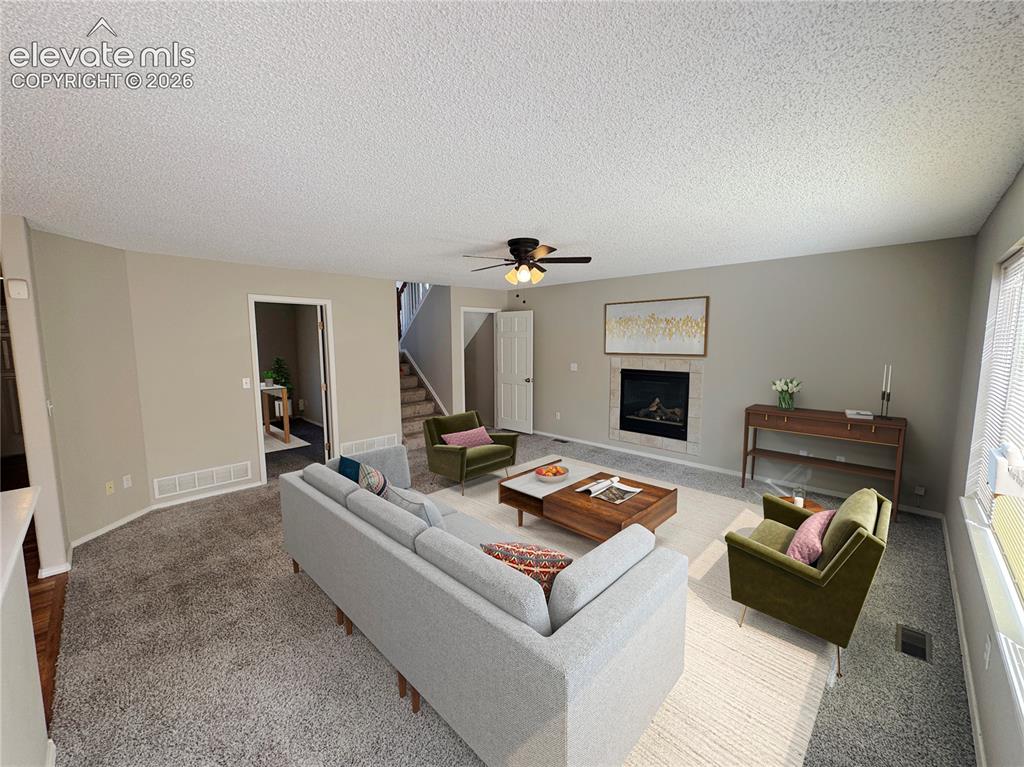 Image 16 of 50: Living Room
