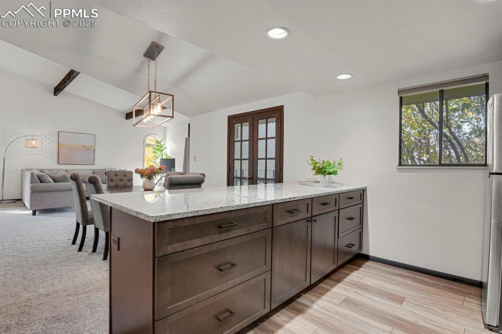 Image 11 of 33: Kitchen