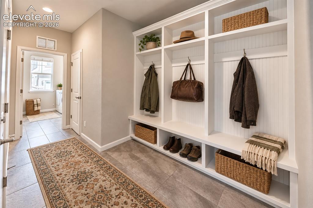 Image 21 of 40: Mud Room