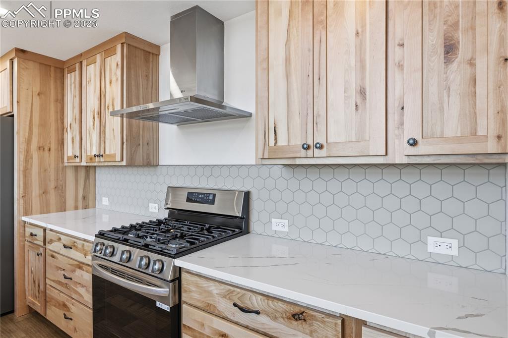 Image 15 of 44: No Description Available