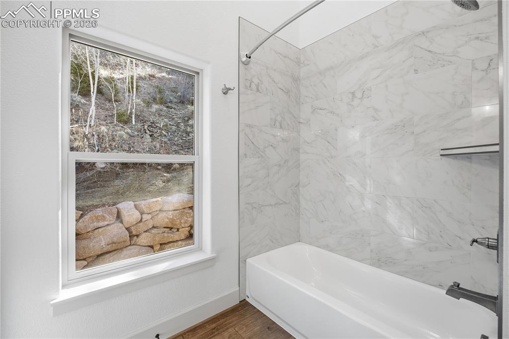 Image 35 of 44: No Description Available