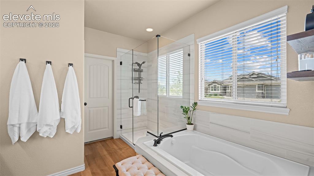Image 19 of 45: Master Bathroom