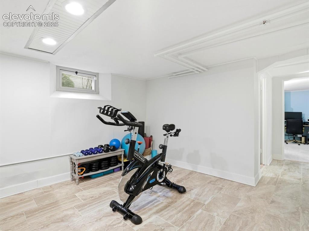 Image 28 of 41: Exercise Room