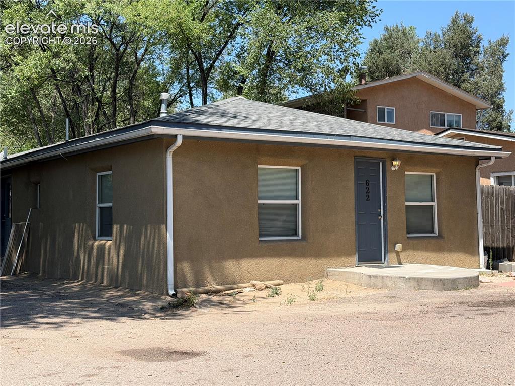 Image 2 of 32: Front of Structure