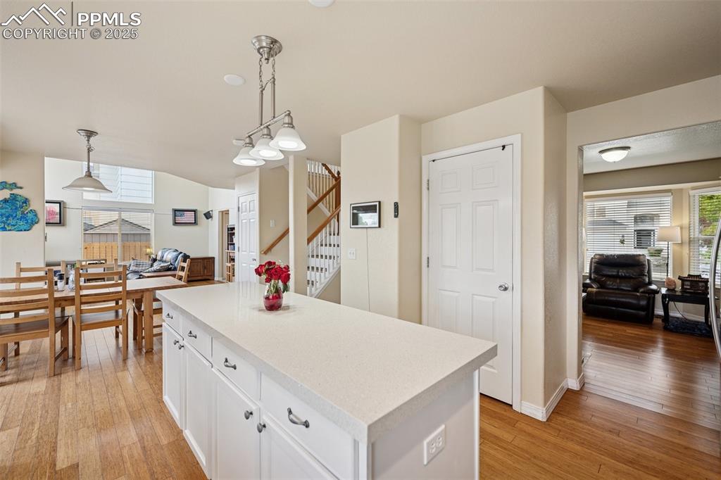 Image 6 of 35: Kitchen