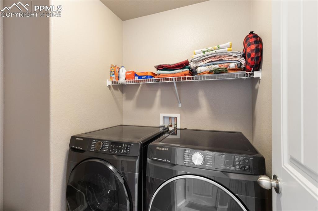 Image 43 of 43: Laundry