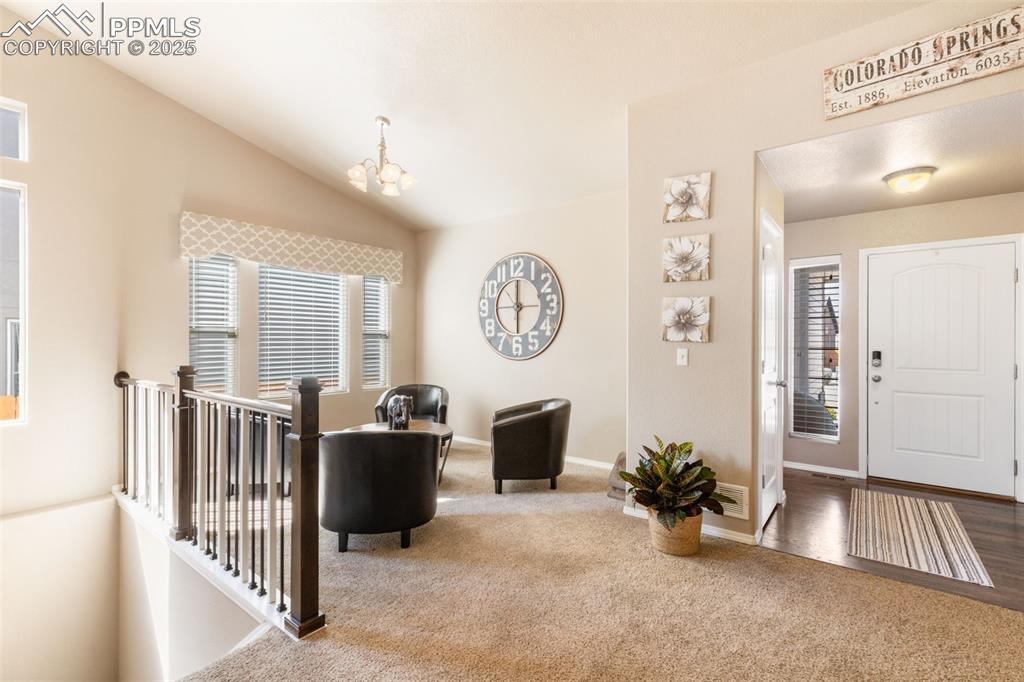 Image 6 of 43: Entry