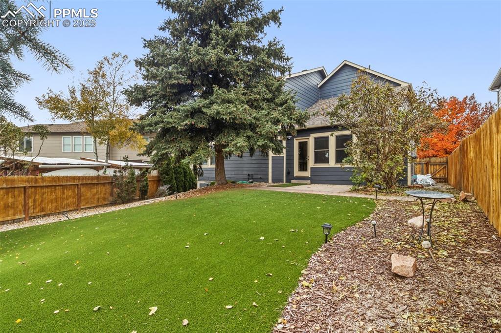 Image 45 of 50: Back of Structure