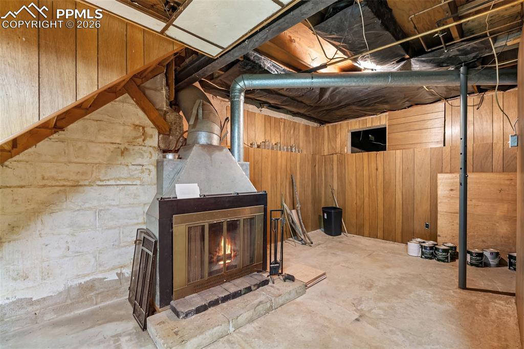 Image 32 of 44: Other