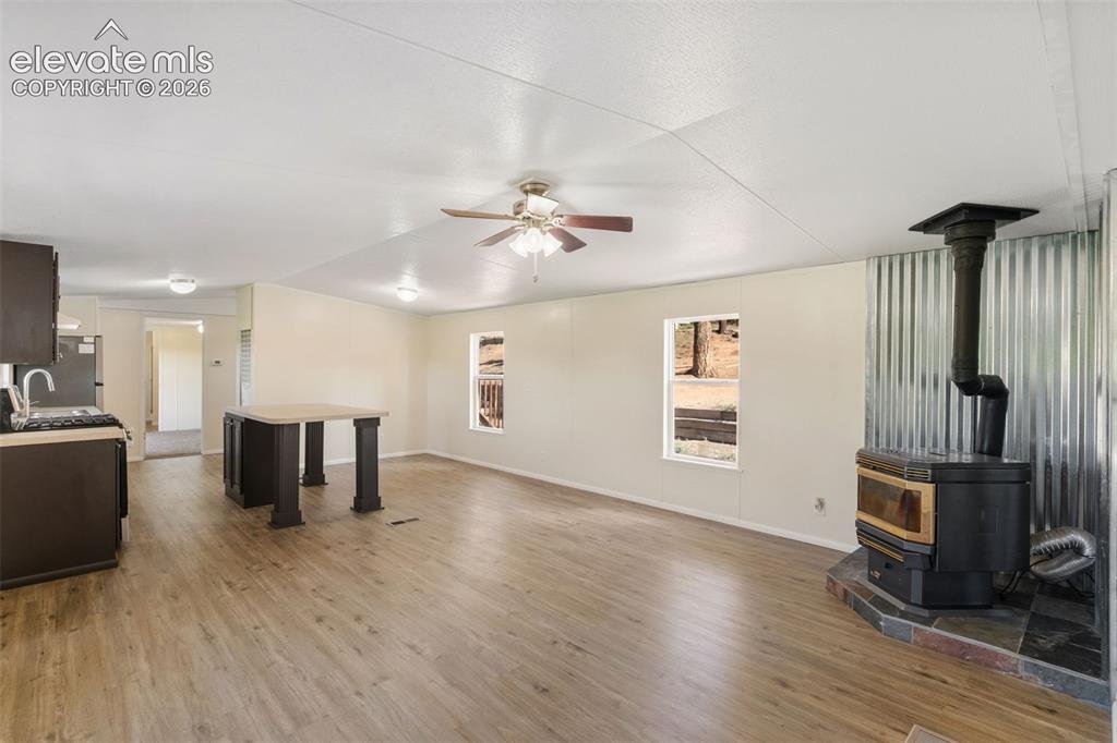 Image 6 of 28: Living Room