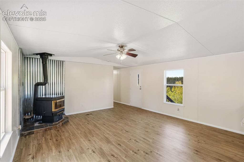 Image 7 of 28: Living Room