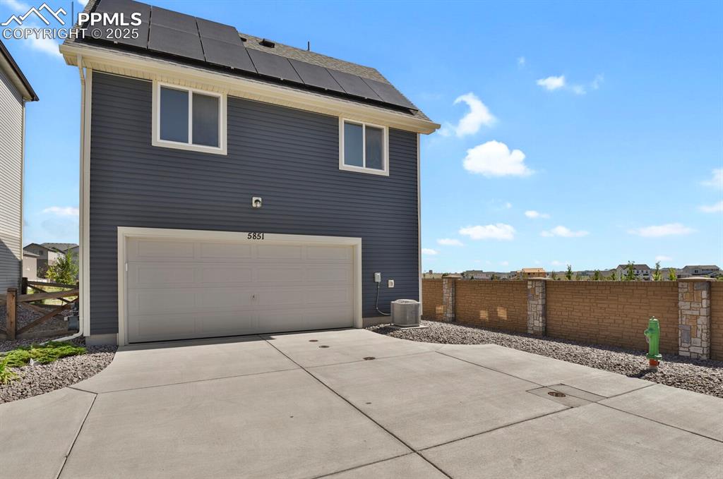 Image 21 of 24: Other