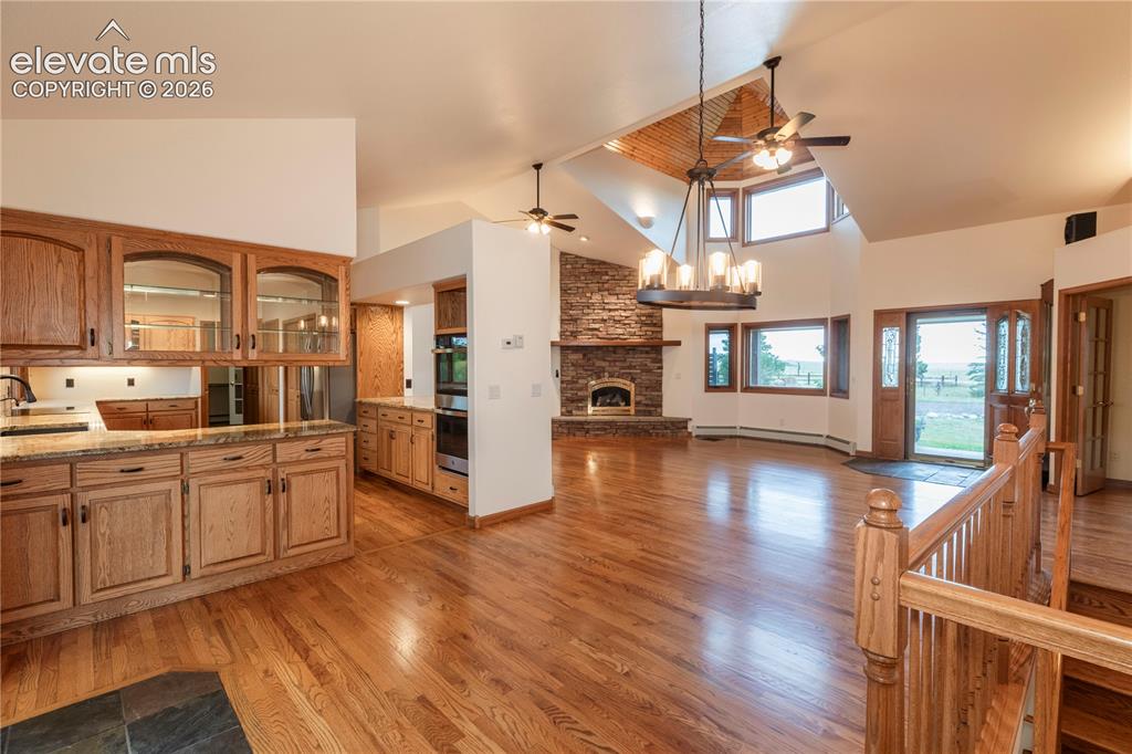 Image 6 of 46: Great Room