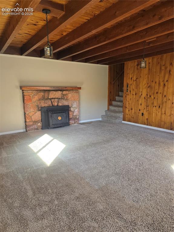 Image 8 of 28: Living Room