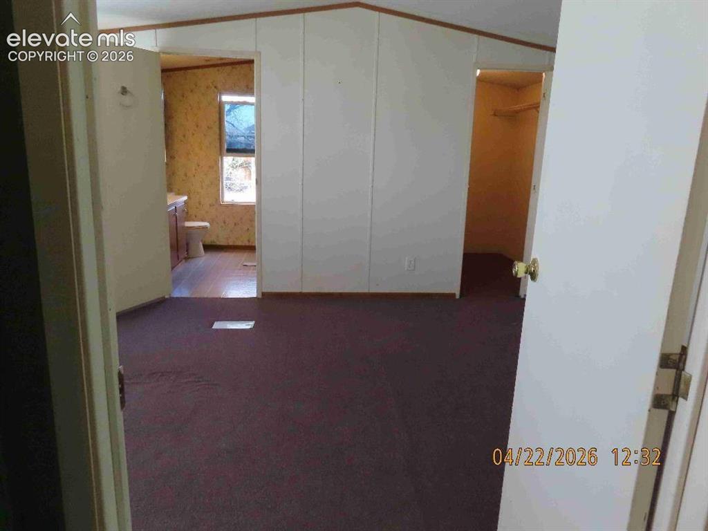Image 18 of 25: Other