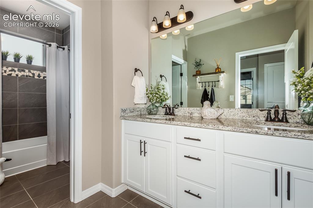 Image 19 of 37: Master Bathroom
