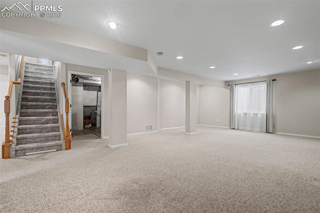 Image 19 of 27: No Description Available