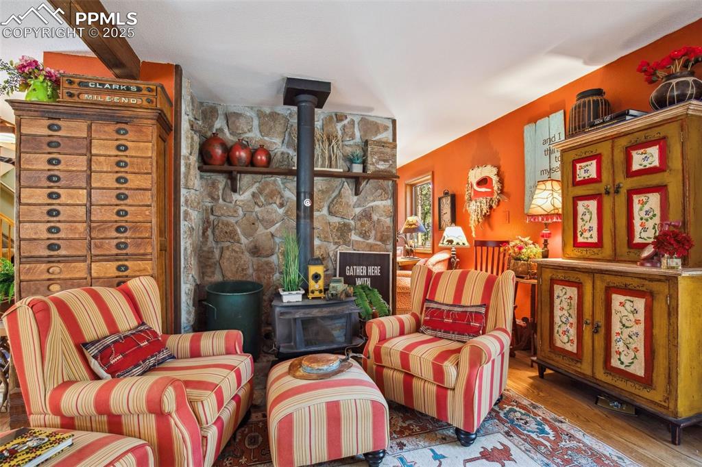 Image 6 of 43: Sitting Room