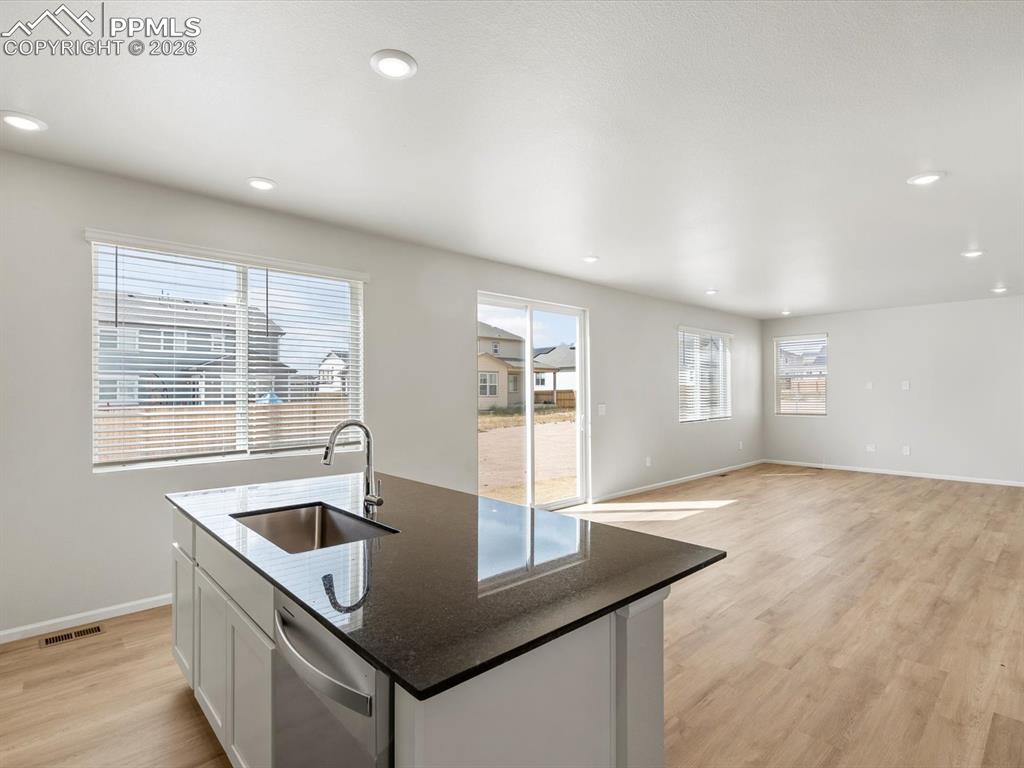 Image 12 of 34: Kitchen