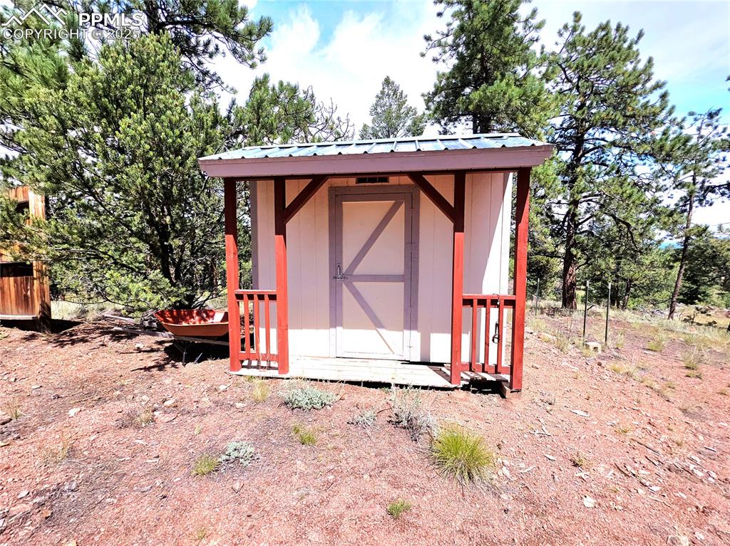 Image 42 of 50: smaller shed for the kids or would make a great gardening shed