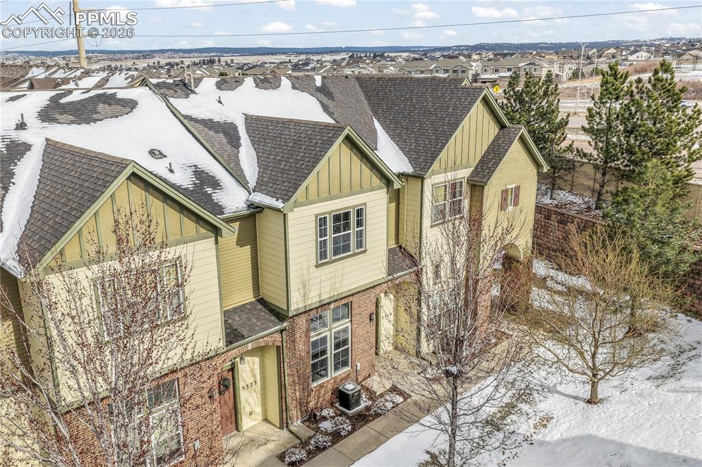 Image 43 of 50: Front of home